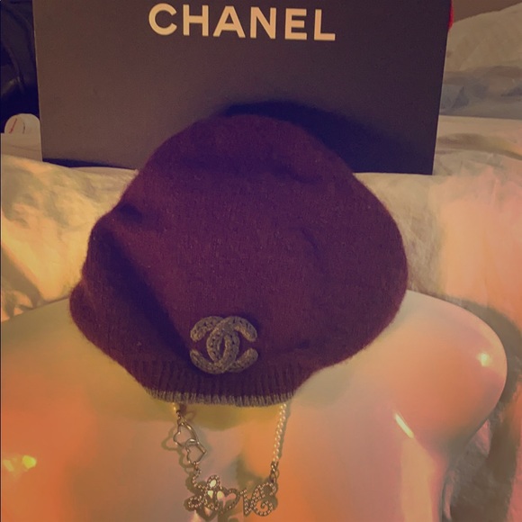 CHANEL Accessories - Beanie Chanel hat
